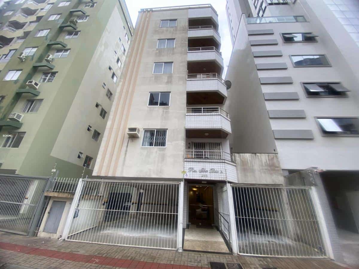Apartamento 2 Quartos para Venda em Balneário Camboriú / SC no bairro CENTRO