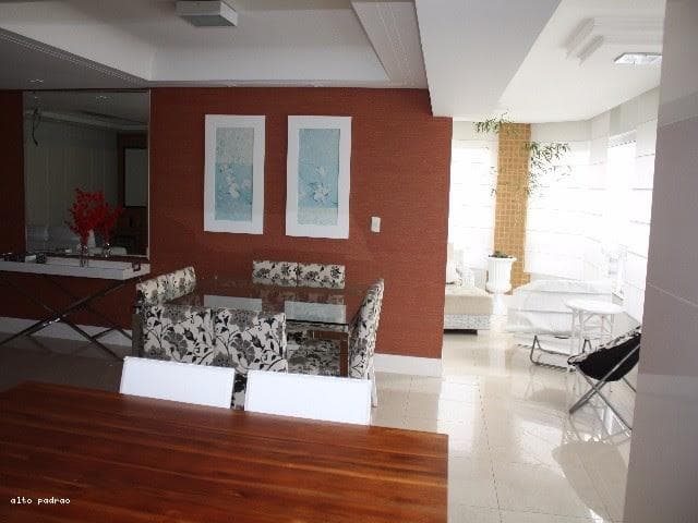 Apartamento 3 dormitórios para Venda em Balneário Camboriú / SC no bairro CENTRO