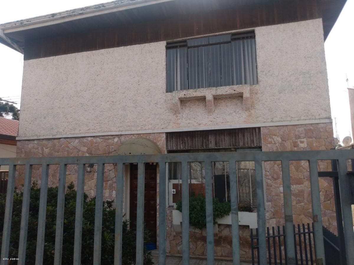 Sobrado para Venda em Curitiba / PR no bairro Tarumã