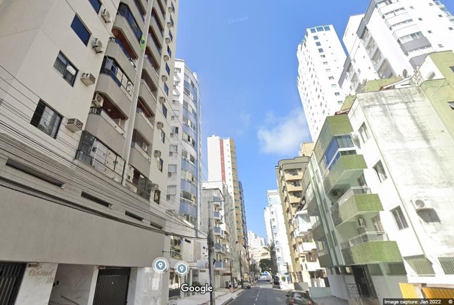 Apartamento 3 Quartos para Temporada em Balneário Camboriú / SC no bairro CENTRO