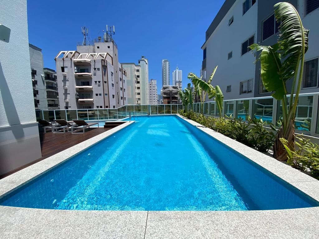 Apartamento 4 dormitórios para Venda em Balneário Camboriú / SC no bairro CENTRO
