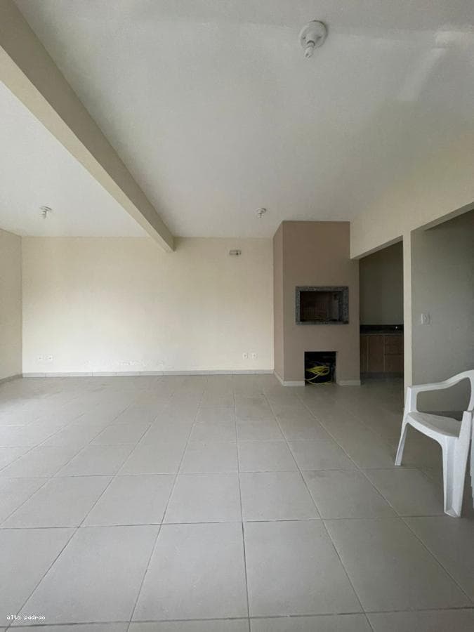 Apartamento 2 Quartos para Venda em Tijucas / SC no bairro Areias