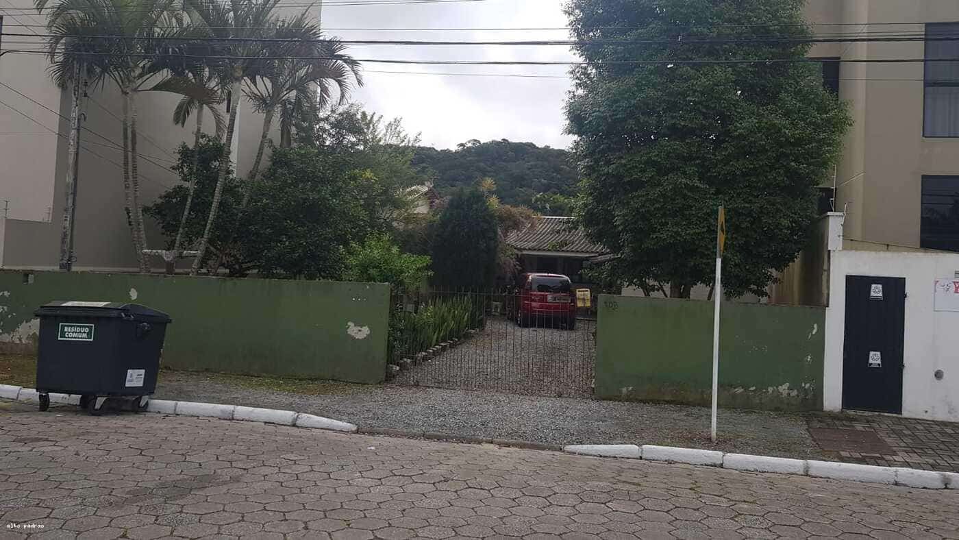 Casa para Venda em Balneário Camboriú / SC no bairro Nova Esperança