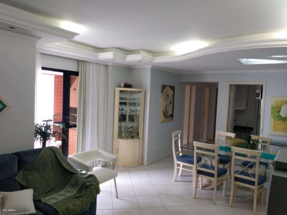 Apartamento 2 dormitórios para Locação em Balneário Camboriú / SC no bairro CENTRO