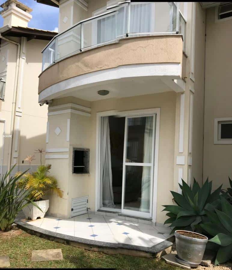 Apartamento 2 Quartos para Venda em Bombinhas / SC no bairro Areias
