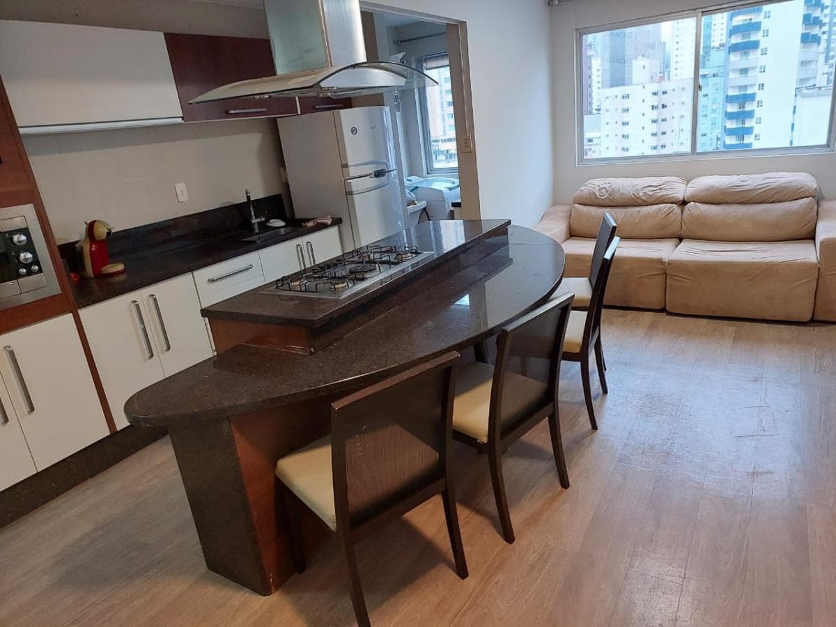 Apartamento 3 Quartos para Venda em Balneário Camboriú / SC no bairro CENTRO