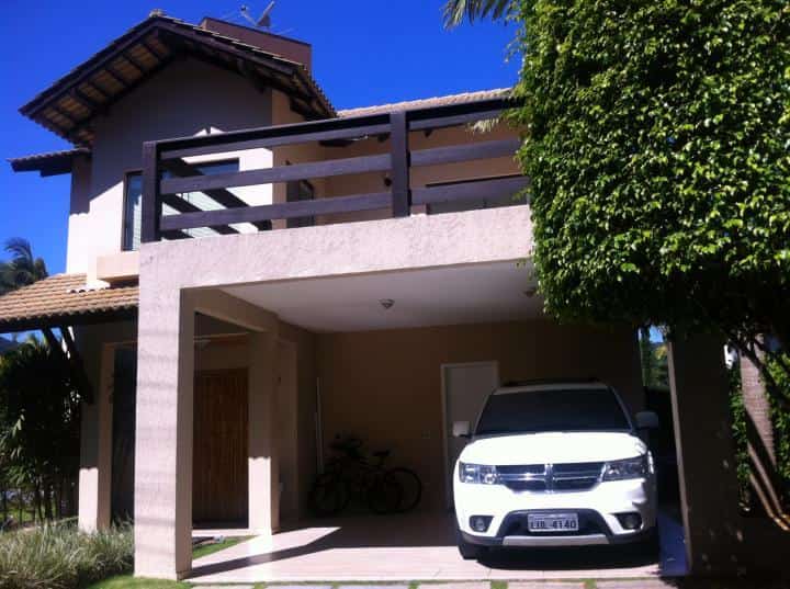 Casa em Condomínio Mobiliada para Venda em Balneário Camboriú / SC no bairro BARRA SUL-BALNEARIO CAMBURIU