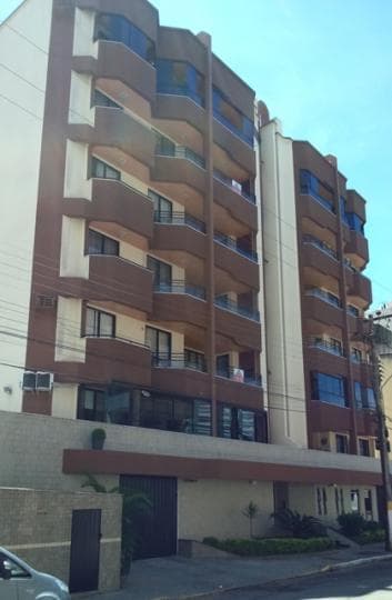 Apartamento para Venda em Itapema / SC no bairro MEIA PRAIA