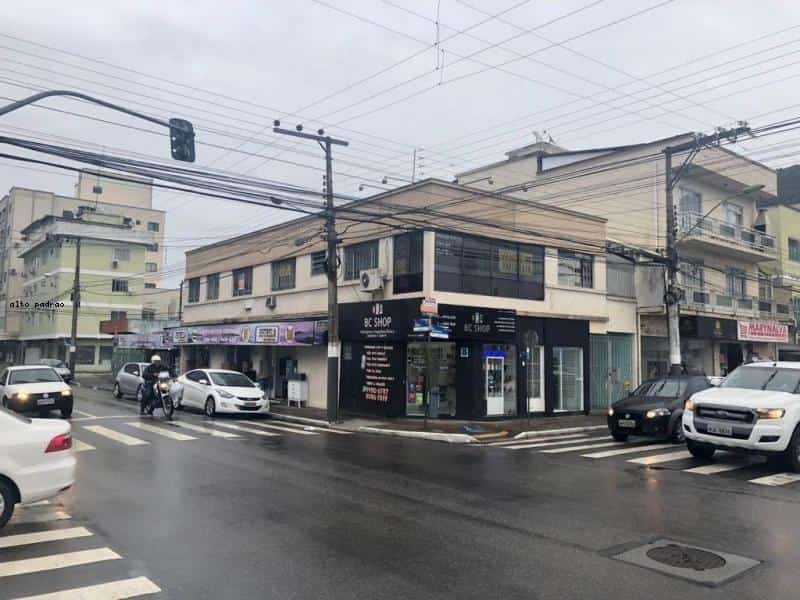 Prédio Comercial para Venda em Balneário Camboriú / SC no bairro Nações