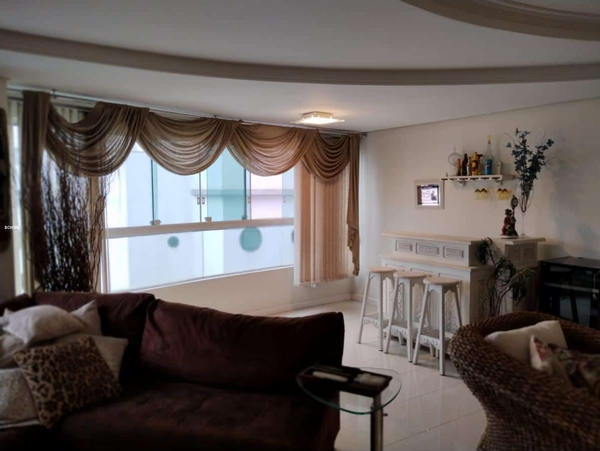 Apartamento 3 Quartos para Venda em Balneário Camboriú / SC no bairro CENTRO